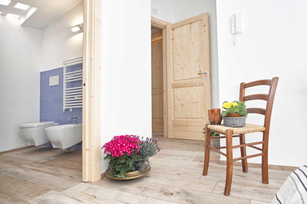 콘베르사노 Porta Degli Antichi Casali B&B 외부 사진